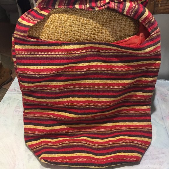 LIGHTWEIGHT EMBROIDERED HIPPIE BAGS - Picture 3 of 5